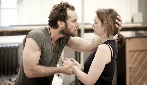 nuova fiamma per jude law