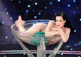 berlusconi e il burlesque