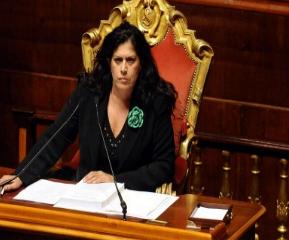 rosy_mauro-via-dalla-lega