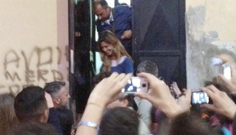 belen e stefano bloccano napoli