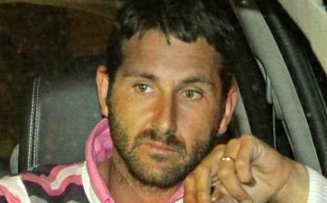 parolisi-vecchio-pc-foto-hard-prova-del-bacio