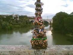 ponte-milvio-rimossi-lucchetti