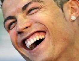 ronaldo-felice-contratto-a-vita