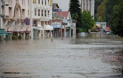 lourdes-inondazione-evacuati-500-pellegrini
