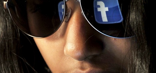 facebook-india-mente sulla sua età
